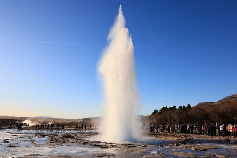 Island, Küsten, Wasserfälle, Thermal – Island